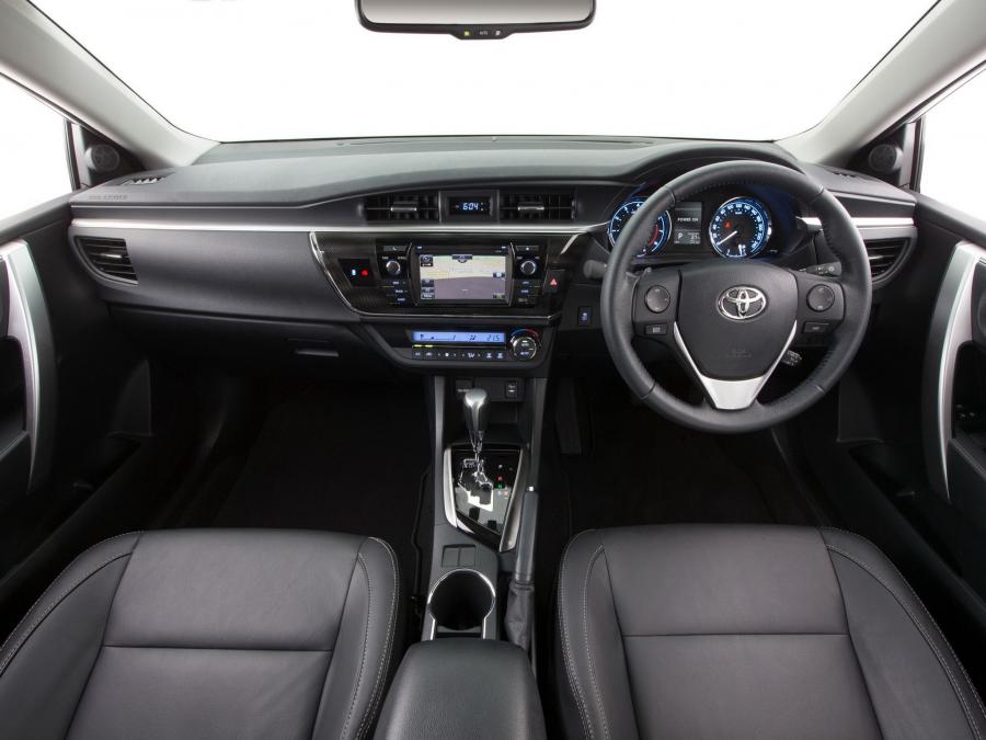  Toyota Corolla Sedan ZR 2014 года  (фото 5 из 13)